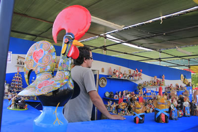 Artesanato e produtos regionais na Festa